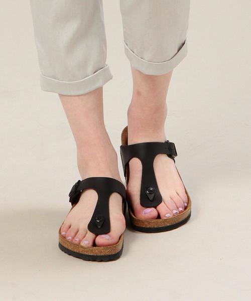 BIRKENSTOCK(ビルケンシュトック)の「<BIRKENSTOCK(ビルケンシュトック)>GIZEH サンダル ◆(サンダル・レディース・ホワイト/ブラック・37/36/38/35)」の9枚目の写真