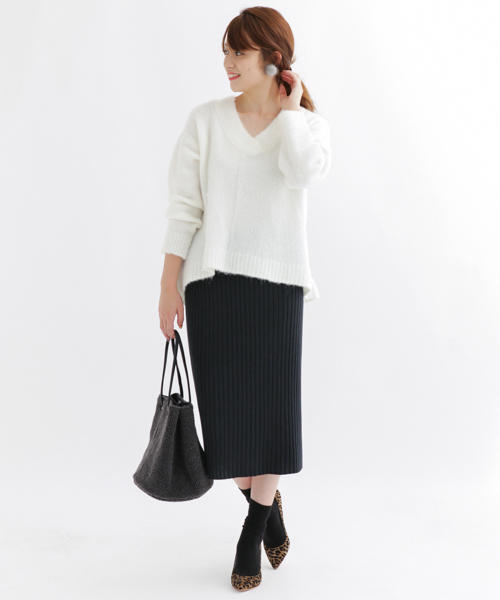 URBAN RESEARCH Sonny Label（アーバンリサーチサニーレーベル）の「Sonny Label ワイドリブニットタイトスカート（スカート・レディース・キャメル/グレー/チャコールグレー・FREE）」の4枚目の写真