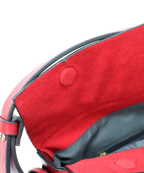 Mia Borsa(ミアボルサ)の「フェイクレザーワンショルダーバッグ(ショルダーバッグ・レディース・レッド/グレー/ブラック・FREE)」の11枚目の写真