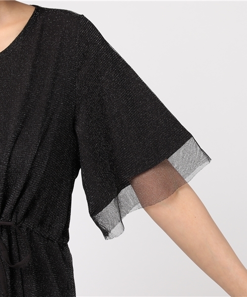 merlot plus（メルロープリュス）の「ラメチュールウエストリボンワンピース2945（ワンピース・レディース・ブラック/ベージュ・FREE）」の3枚目の写真