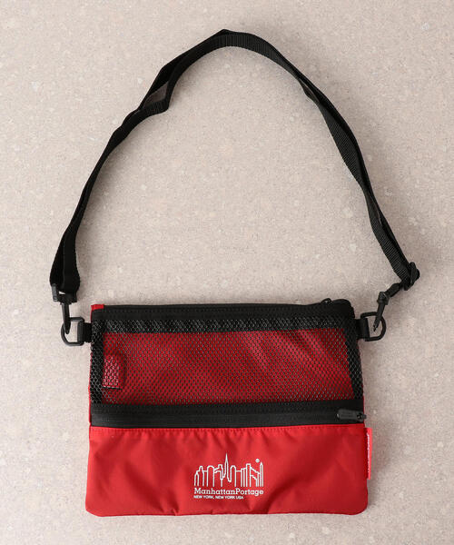 Manhattan Portage（マンハッタンポーテージ）の「【一部カラー別注】[マンハッタンポーテージ]OS  Manhattan Portage  MESH サコッシュ（ショルダーバッグ・メンズ・ブラック/ケリー/ネイビー/イエロー/レッド/パープル/オリーブ・FREE）」の7枚目の写真