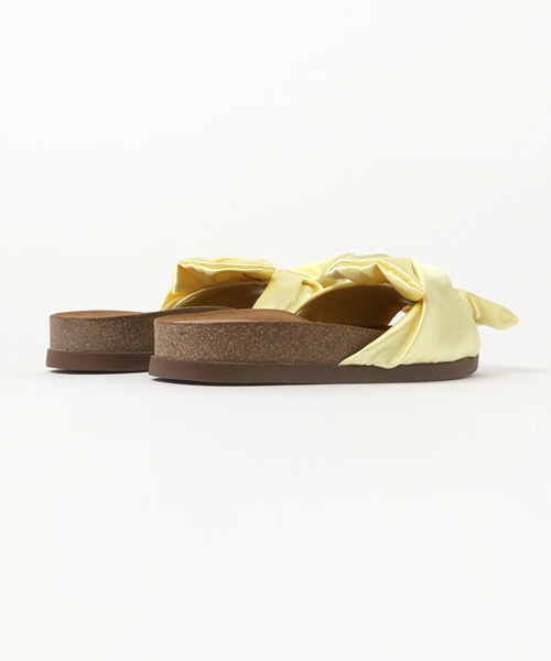 CHARLES & KEITH（チャールズ & キース）の「ノットスライダー / KNOTTED SLIDERS（サンダル・レディース・マルチ/パープル/イエロー・23cm/24cm/22.5cm/24.5cm/23.5cm）」の4枚目の写真