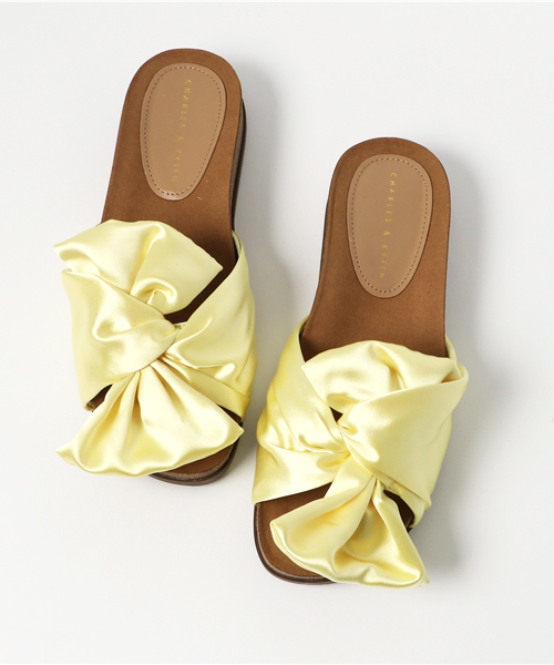 CHARLES & KEITH（チャールズ & キース）の「ノットスライダー / KNOTTED SLIDERS（サンダル・レディース・マルチ/パープル/イエロー・23cm/24cm/22.5cm/24.5cm/23.5cm）」の5枚目の写真