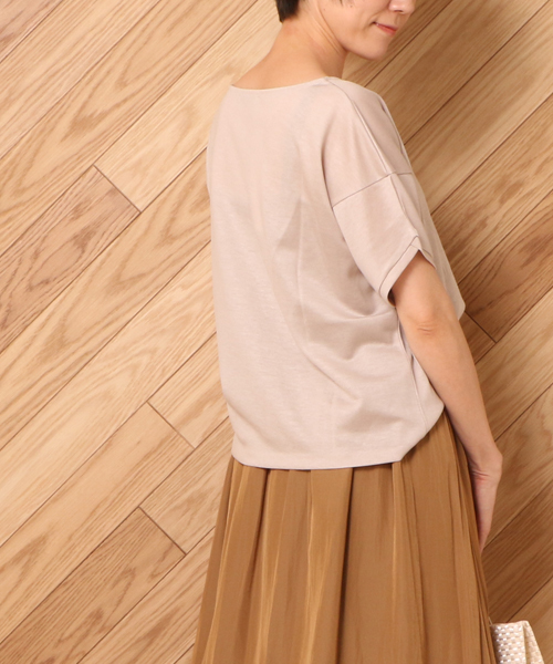 un dix cors（アンディコール）の「デザインドルマンVカットソー（Tシャツ/カットソー・レディース・ホワイト/サックスブルー/ベージュ/ネイビー・ﾌﾘ-）」の14枚目の写真