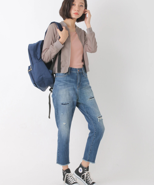 earth music&ecology（アースミュージックアンドエコロジー）の「USA COTTONデニムパンツ(ダメージ加工)（デニムパンツ・レディース・ライトインディゴブルー・M/L/S）」の12枚目の写真