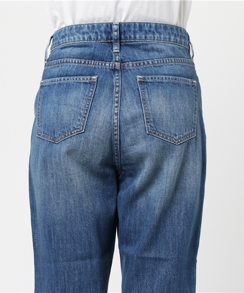 earth music&ecology（アースミュージックアンドエコロジー）の「USA COTTONデニムパンツ(ダメージ加工)（デニムパンツ・レディース・ライトインディゴブルー・M/L/S）」の6枚目の写真