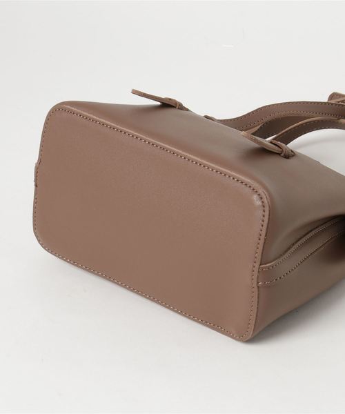 PLAIN CLOTHING（プレーンクロージング）の「ポーチ付き3wayショルダーバッグ（ショルダーバッグ・レディース・ワイン/モカ/ブラック/キャメル・FREE）」の6枚目の写真