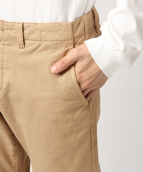 GLOBAL WORK（グローバルワーク）の「チノスリムトラウザー/777218（その他パンツ・メンズ・ベージュ/ライトブルー/グレー/オフホワイト/カーキ/ネイビー/レッド・LARGE/MEDIUM/X-LARGE/SMALL）」の18枚目の写真