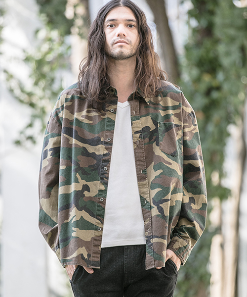 glamb(グラム)の「ms3414-CAMBIO別注-glamb Wish Upon a Star SH シャツ(シャツ/ブラウス・メンズ・カーキ/カモフラージュ・4/1/3/2)」の5枚目の写真