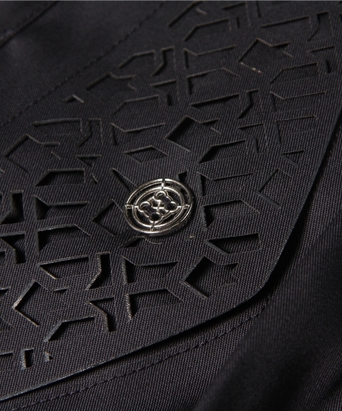 ANREALAGE（アンリアレイジ）の「ANREALAGE×MIDWEST 【別注】レーザーポケットショーツ（その他パンツ・メンズ・ブラック/ダークグレー/ネイビー・1/2）」の15枚目の写真