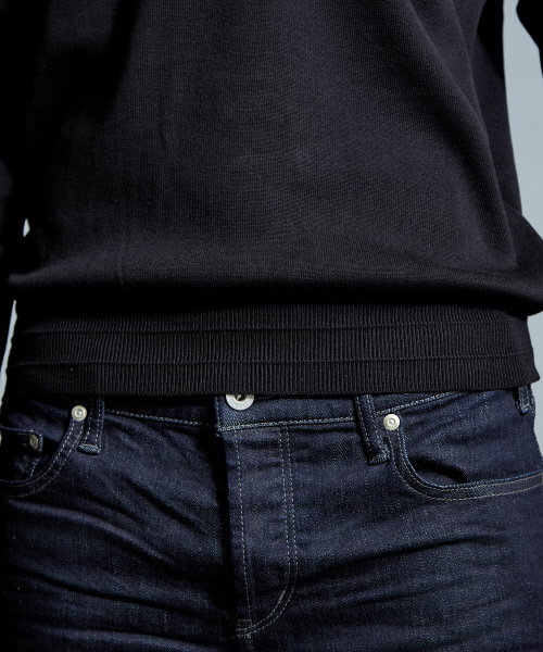 5351 POUR LES HOMMES（ゴーサンゴーイチプールオム）の「“SOFFY”シルケットコットンVネックニットTシャツ（ニット/セーター・メンズ・ホワイト/ブラック・44/46/48/50）」の13枚目の写真