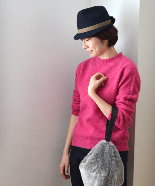 SHIPS for women（シップスフォーウィメン）の「HARLEY:シェットランド クルーネック（ニット/セーター・レディース・ライトグレー/ピンク/レンガ/ネイビー/イエロー/ブルー・ONE SIZE）」の5枚目の写真