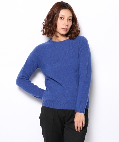 SHIPS for women（シップスフォーウィメン）の「HARLEY:シェットランド クルーネック（ニット/セーター・レディース・ライトグレー/ピンク/レンガ/ネイビー/イエロー/ブルー・ONE SIZE）」の3枚目の写真