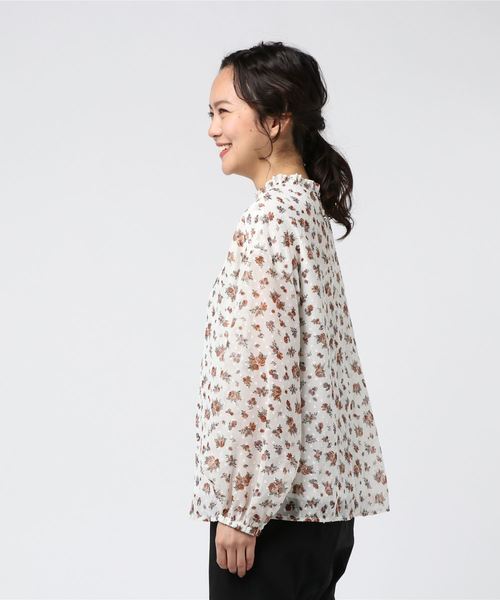 rps（アールピーエス）の「カットドビーボリュームスリーブプチハイブラウス（シャツ/ブラウス・レディース・オフホワイト/ラベンダー/ホワイト系その他2・M）」の5枚目の写真