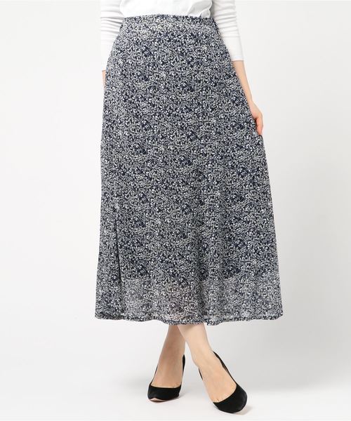 STYLEBLOCK（スタイルブロック）の「シフォン花柄フレアマキシスカート（スカート・レディース・アイボリー/ラベンダー/ブルー/ネイビー・M）」の2枚目の写真