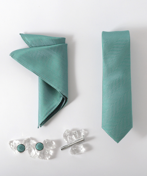 Quit Running(クイトランニング)の「ヘリンボーン シルク編みネクタイ メンズ スーツ ギフト箱4点セット ナロータイ(ネクタイ・メンズ・ダークグリーン/ブラウン/グレー/レッド/ピンク/シルバー/ブルー/グリーン/ライトグリーン/ダークブルー/ホワイト・FREE)」の16枚目の写真