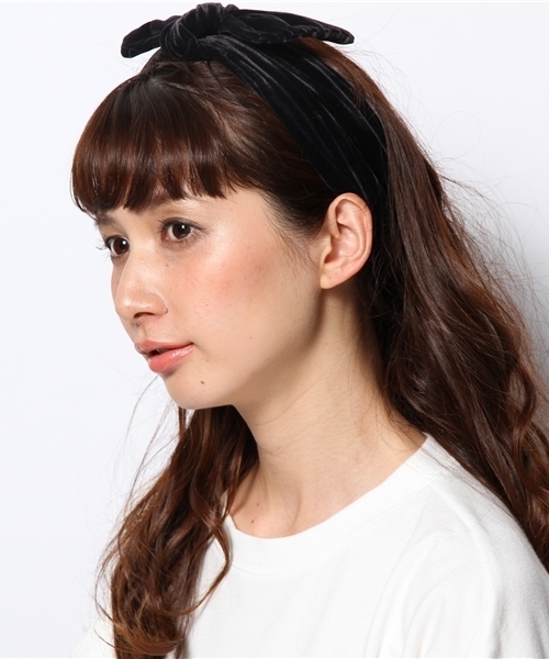 Ray BEAMS（レイビームス）の「Ctrl freak / リボン ヘアバンド（ヘアバンド・レディース・ブラウン/ネイビー・ONE SIZE）」の3枚目の写真