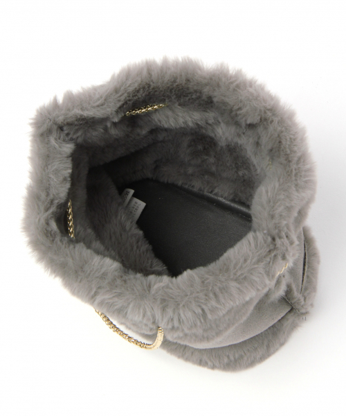 GLOBAL WORK（グローバルワーク）の「リバーシブルムートンミニチェーンバッグ/852217（ショルダーバッグ・レディース・ベージュ/グレー・FREE）」の10枚目の写真