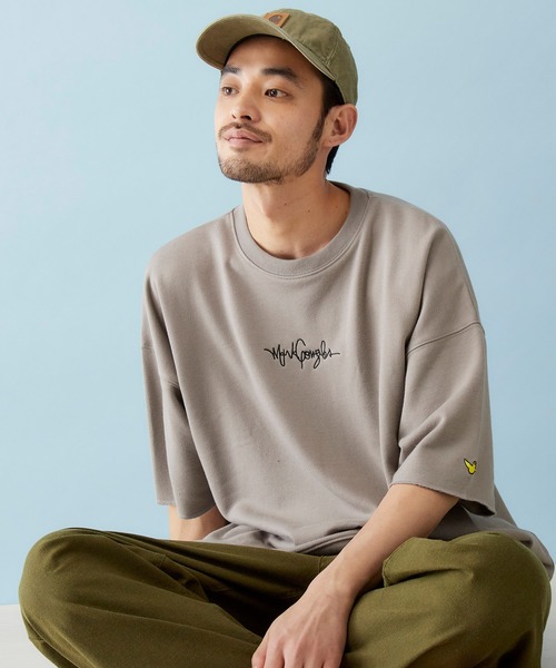 Mark Gonzales（マーク・ゴンザレス）の「Mark Gonzales/マークゴンザレス MONO-MART別注 ビッグシルエット 1/2 sleeveプルオーバースウェット（スウェット・メンズ・ライトベージュ/グレー系その他/パープル系その他/ベージュ/ライトブルー/ライトピンク/グリーン系その他/ダークグリーン/ブラック/オフホワイト・FREE）」の3枚目の写真