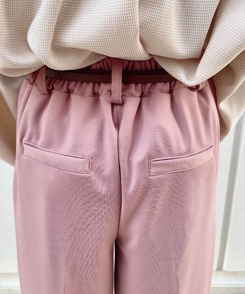 EPIMI E'PIMMY（エピミエピミー）の「《ZOZO限定》ビットベルト付きセンタープレスパンツ（その他パンツ・レディース・ピンク/ブルー/アイボリー・MEDIUM）」の5枚目の写真