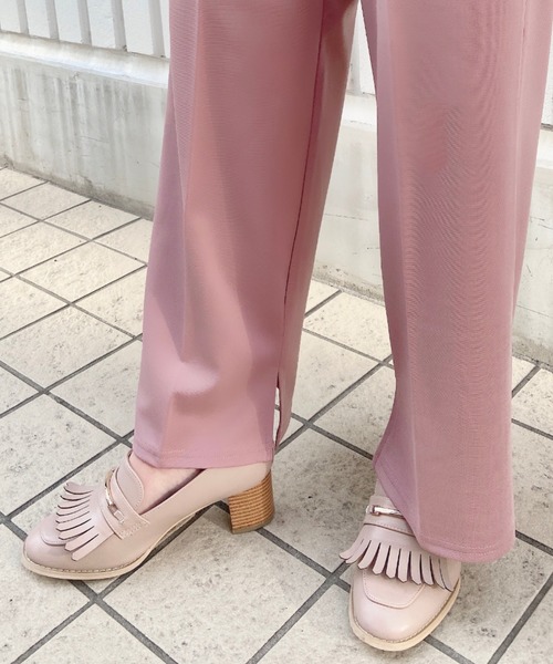 EPIMI E'PIMMY（エピミエピミー）の「《ZOZO限定》ビットベルト付きセンタープレスパンツ（その他パンツ・レディース・ピンク/ブルー/アイボリー・MEDIUM）」の12枚目の写真