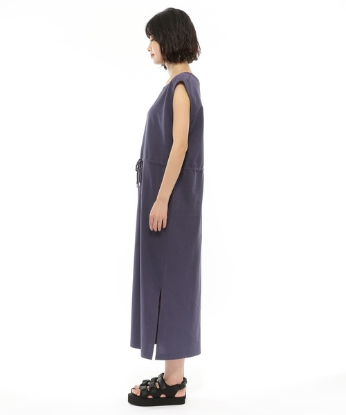 LAKOLE(ラコレ)の「ウエストドロストマキシワンピース / LAKOLE(ワンピース・レディース・ライトグレー/ネイビー/ボルドー・SMALL/MEDIUM)」の8枚目の写真