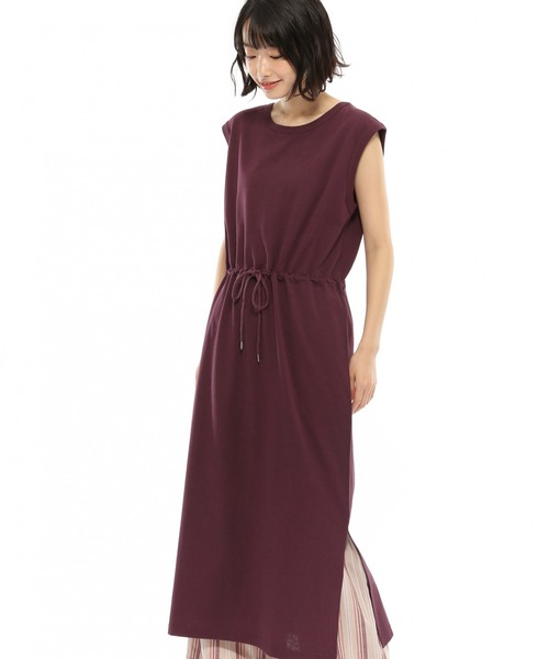 LAKOLE(ラコレ)の「ウエストドロストマキシワンピース / LAKOLE(ワンピース・レディース・ライトグレー/ネイビー/ボルドー・SMALL/MEDIUM)」の16枚目の写真