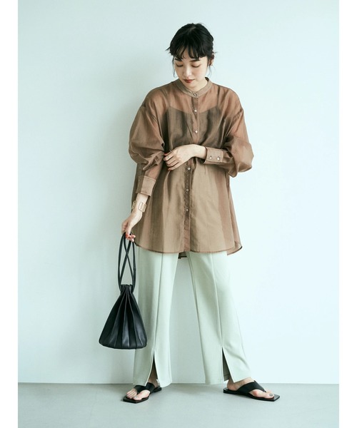 earth music&ecology(アースミュージックアンドエコロジー)の「★Mシアーシャツチュニック *(シャツ/ブラウス・レディース・サックスブルー/アイボリー/ミント/モカ・FREE)」の15枚目の写真