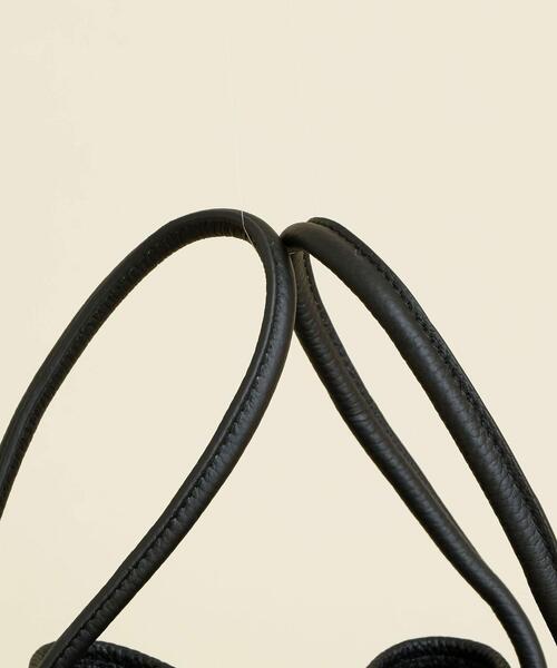 VASIC(ヴァジック)の「<VASIC>∴BOND MINI レザーバッグ Ψ(ショルダーバッグ・レディース・ライム/ブラック/ベージュ・FREE)」の18枚目の写真