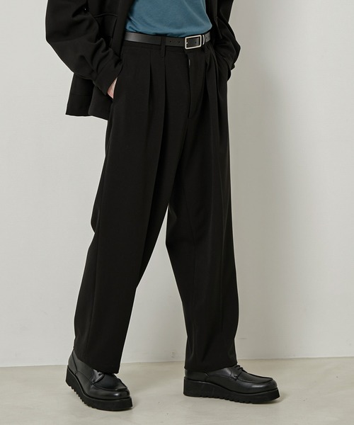 JUNRED（ジュンレッド）の「テクスチャーTRインタックワイドパンツ（スラックス・メンズ・ダークブラウン/ブラック/ベージュ/サックスブルー/ライトグレー/グリーン・M/L/S）」の2枚目の写真