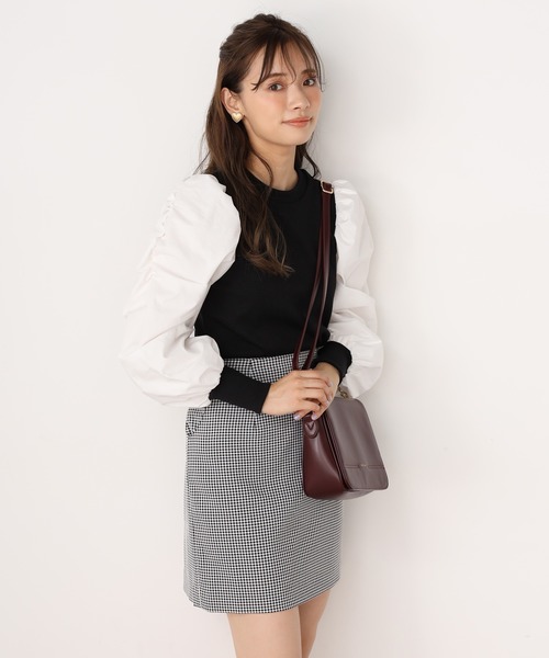 one after another NICE CLAUP(ワンアフターアナザーナイスクラップ)の「袖コンシャスリブプルオーバー(Tシャツ/カットソー・レディース・ブラック/ベージュ/オフホワイト/ホワイト×ブラック・FREE)」の19枚目の写真