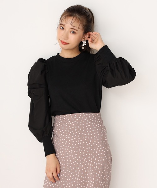 one after another NICE CLAUP(ワンアフターアナザーナイスクラップ)の「袖コンシャスリブプルオーバー(Tシャツ/カットソー・レディース・ブラック/ベージュ/オフホワイト/ホワイト×ブラック・FREE)」の8枚目の写真