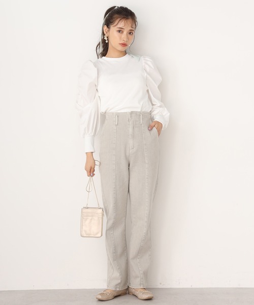 one after another NICE CLAUP(ワンアフターアナザーナイスクラップ)の「袖コンシャスリブプルオーバー(Tシャツ/カットソー・レディース・ブラック/ベージュ/オフホワイト/ホワイト×ブラック・FREE)」の7枚目の写真