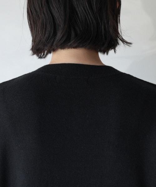 PAGEBOY（ページボーイ）の「プリーツレイヤードニットワンピース（ワンピース・レディース・オフホワイト/ブラック/ダークブラウン・FREE）」の8枚目の写真