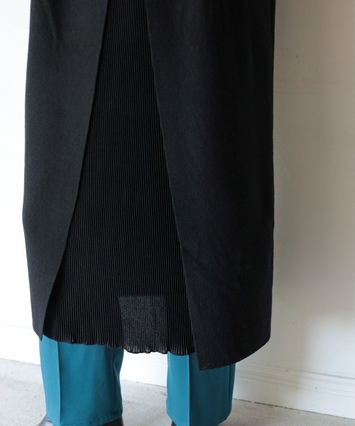 PAGEBOY（ページボーイ）の「プリーツレイヤードニットワンピース（ワンピース・レディース・オフホワイト/ブラック/ダークブラウン・FREE）」の5枚目の写真