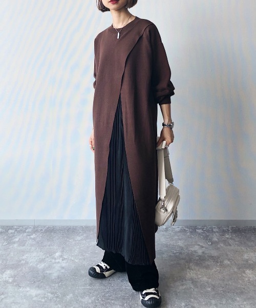 PAGEBOY（ページボーイ）の「プリーツレイヤードニットワンピース（ワンピース・レディース・オフホワイト/ブラック/ダークブラウン・FREE）」の16枚目の写真