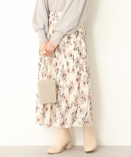 one after another NICE CLAUP（ワンアフターアナザーナイスクラップ）の「消しプリーツスカート（スカート・レディース・アイボリー/ホワイト系その他/ブラウン系その他/オレンジ・FREE）」の3枚目の写真