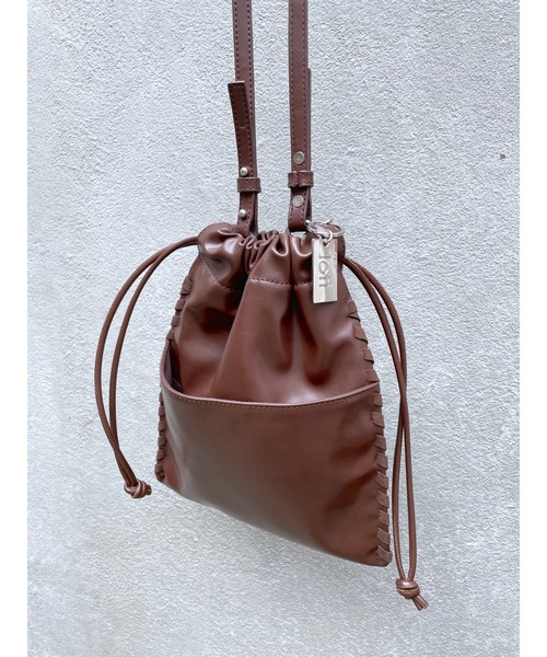 mystic（ミスティック）の「WEB限定　loti チャーム付き レースアップショルダー（ショルダーバッグ・レディース・アイボリー/ブラック/ブラウン・FREE/ONE SIZE）」の13枚目の写真