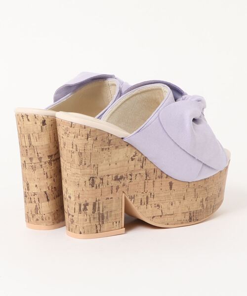 MIIA（ミーア）の「リボンコルクサンダル（サンダル・レディース・ブラック/インディゴブルー/パープル/オフホワイト・MEDIUM/LARGE）」の5枚目の写真