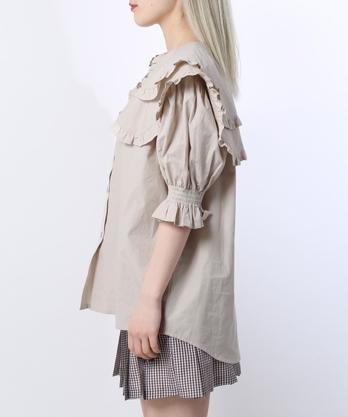 WC（ダブル シー）の「ダブルフリル半袖ブラウス（シャツ/ブラウス・レディース・ホワイト/ブラック/ベージュ/ブラック系その他・FREE）」の6枚目の写真