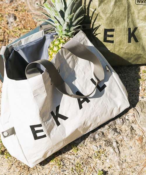 EKAL（エカル）の「『別注』 WEEKEND(ER)×EKAL　GROCERY COOL BAG（ハンドバッグ・メンズ・カーキ/グレー系その他・FREE）」の2枚目の写真