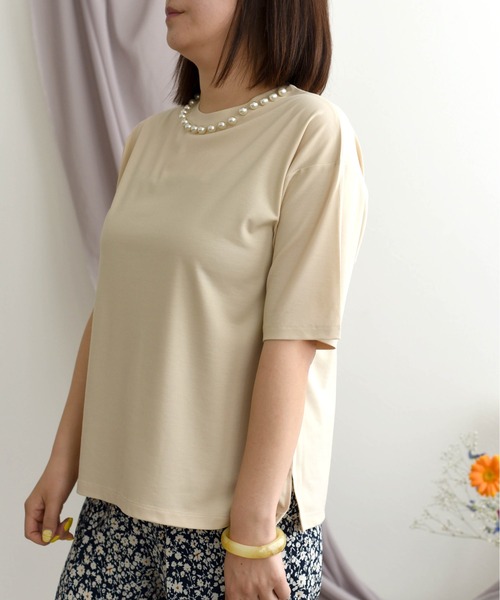palm RICHE(ポームリシュ)の「パールネックポンチトップス(Tシャツ/カットソー・レディース・オフホワイト/ベージュ/チャコールグレー/ミント/ダークネイビー・M)」の13枚目の写真