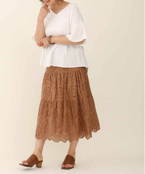 sakishimatokyo（サキシマトーキョー）の「【ZOZO限定】サキシマamp「コットンレースティアードスカート」（スカート・レディース・ホワイト/ブラック/パープル/ブラウン・FREE）」の4枚目の写真