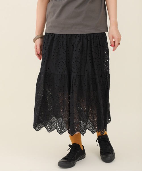 sakishimatokyo（サキシマトーキョー）の「【ZOZO限定】サキシマamp「コットンレースティアードスカート」（スカート・レディース・ホワイト/ブラック/パープル/ブラウン・FREE）」の6枚目の写真