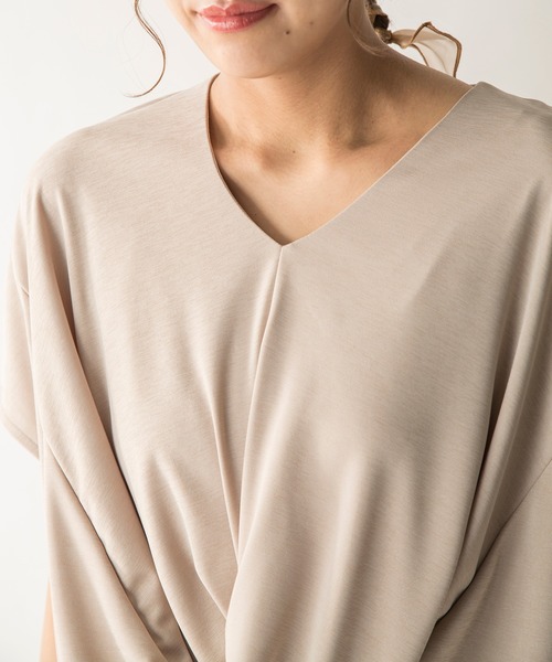 MILLION CARATS（ミリオンカラッツ）の「【STYLE4】フロントドレープカットソー（Tシャツ/カットソー・レディース・ブラック/ベージュ・FREE）」の14枚目の写真