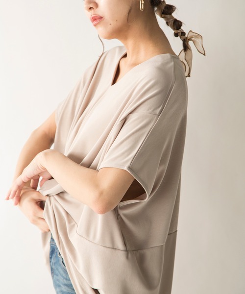 MILLION CARATS（ミリオンカラッツ）の「【STYLE4】フロントドレープカットソー（Tシャツ/カットソー・レディース・ブラック/ベージュ・FREE）」の16枚目の写真