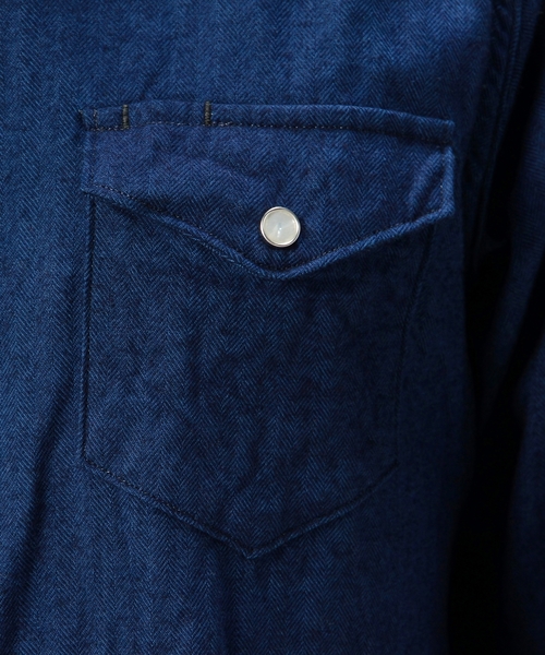 BEAUTY&YOUTH UNITED ARROWS（ビューティーアンドユースユナイテッドアローズ）の「＜SHUTTLE NOTES＞ HB/INDIGO WSTN/シャツ（シャツ/ブラウス・メンズ・ネイビー・SMALL/MEDIUM/LARGE）」の10枚目の写真