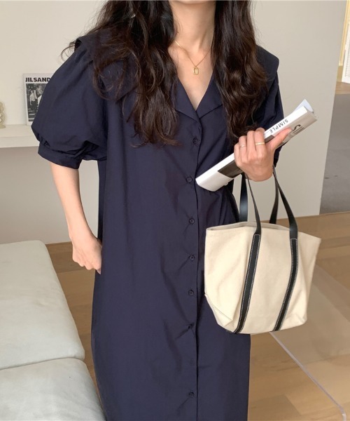 ABITOKYO(アビトーキョー)の「ボリュームスリーブ開襟シャツワンピース(ワンピース・レディース・ベージュ/ネイビー/ライトブルー・FREE)」の6枚目の写真