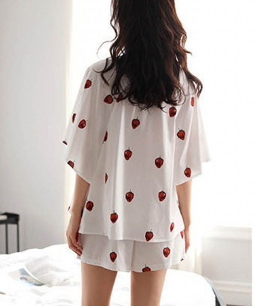 MAISON DE THERESE（メゾン ド テレーズ）の「パジャマ（ルームウェア/パジャマ・レディース・ブルー/ホワイト/C・L/XL/M）」の4枚目の写真