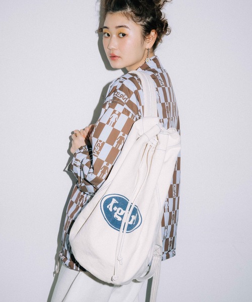 X-girl（エックスガール）の「EASY BACKPACK（バックパック/リュック・レディース・ホワイト/チャコール・ONE SIZE）」の14枚目の写真